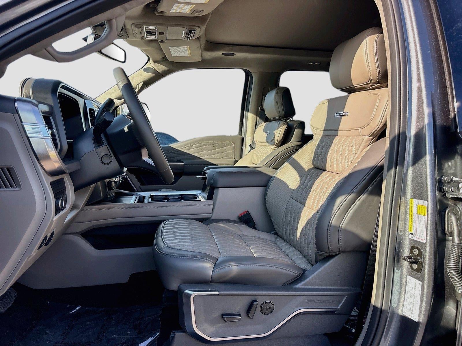 2027 Ford Super Duty F-250 SRW Platinum