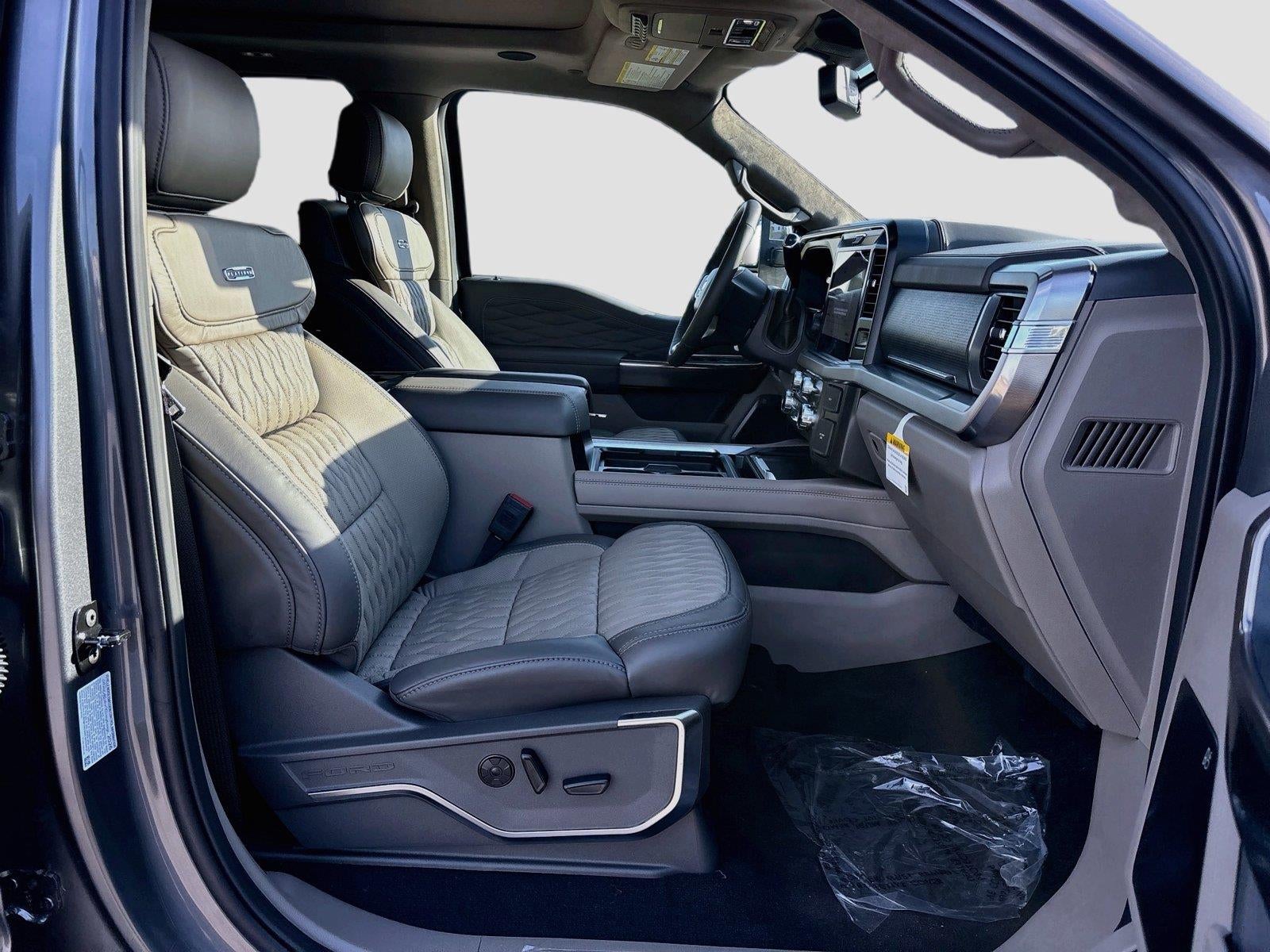 2027 Ford Super Duty F-250 SRW Platinum