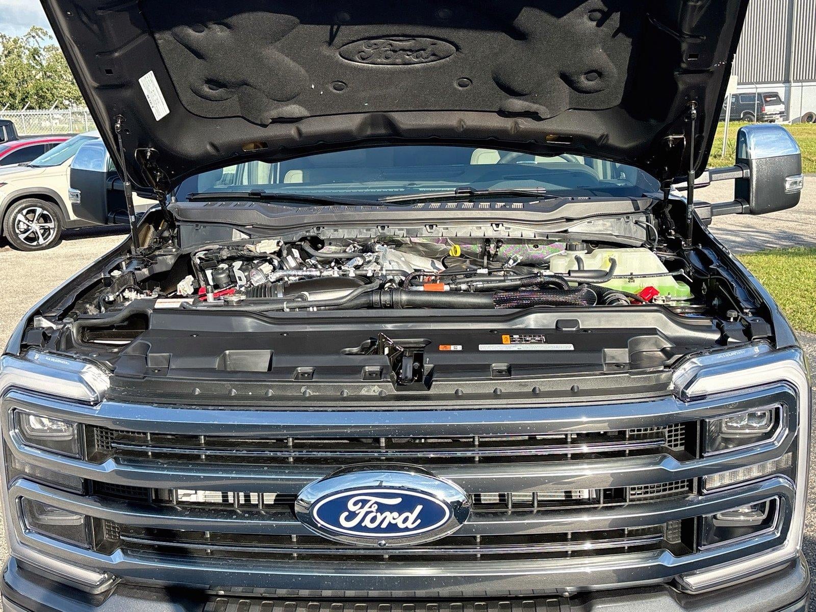 2027 Ford Super Duty F-250 SRW Platinum