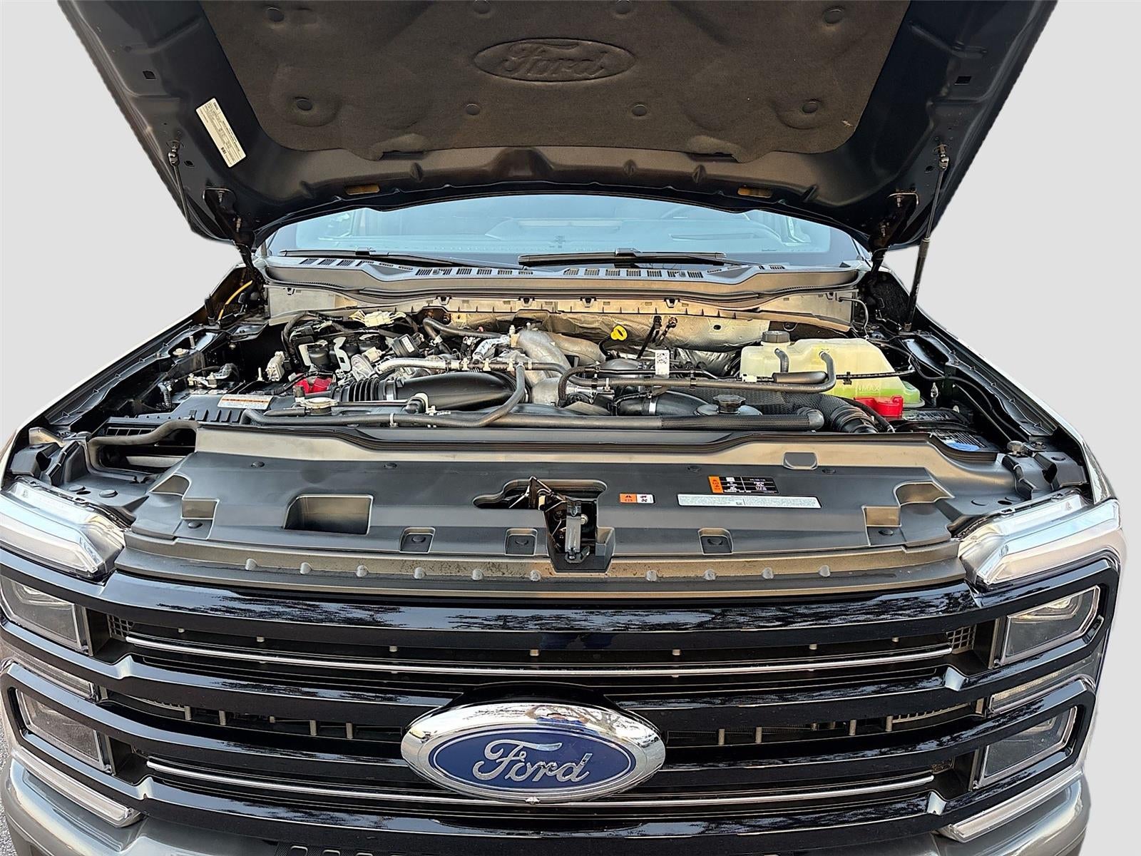 2026 Ford Super Duty F-250 SRW Platinum