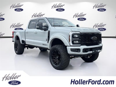 2025 Ford Super Duty F-250 LARIAT Black Widow