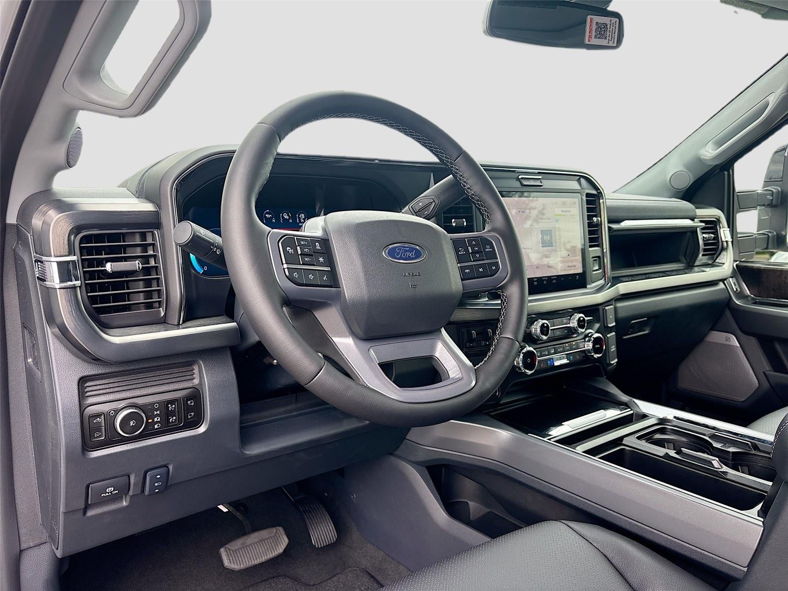 2025 Ford Super Duty F-250 LARIAT Black Widow