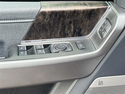 2025 Ford Super Duty F-250 LARIAT Black Widow