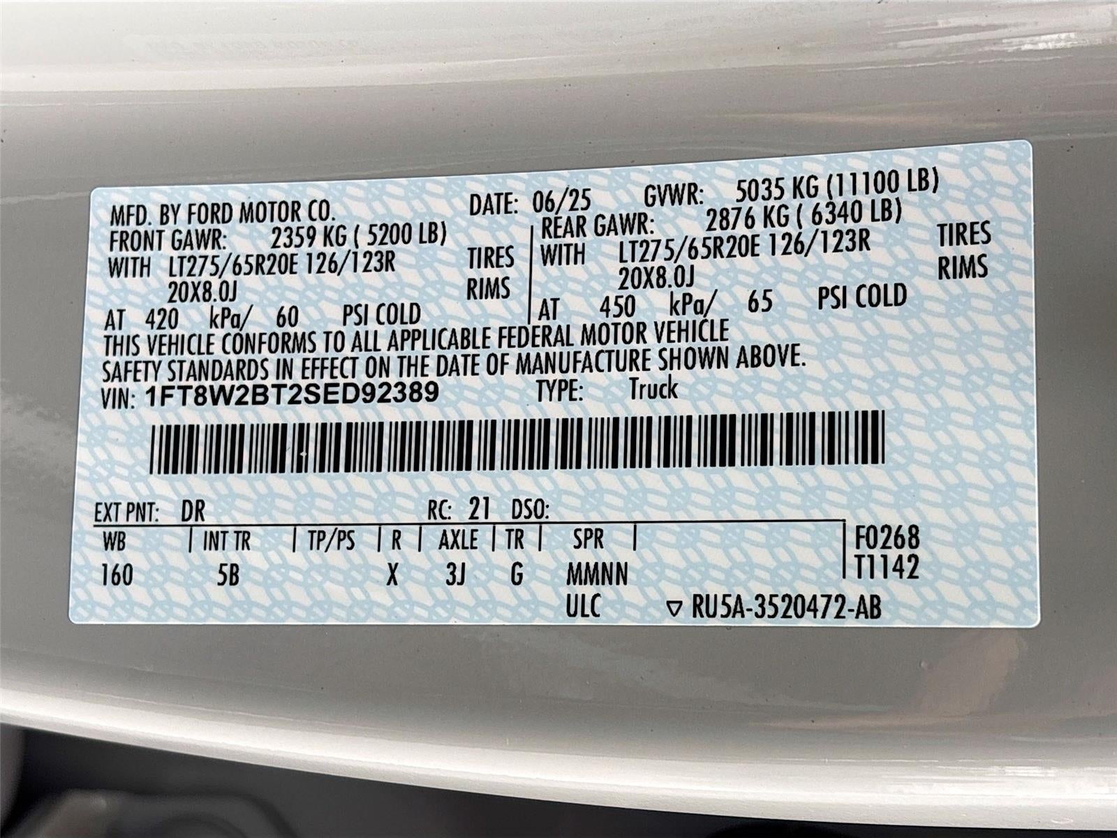 2025 Ford Super Duty F-250 LARIAT Black Widow