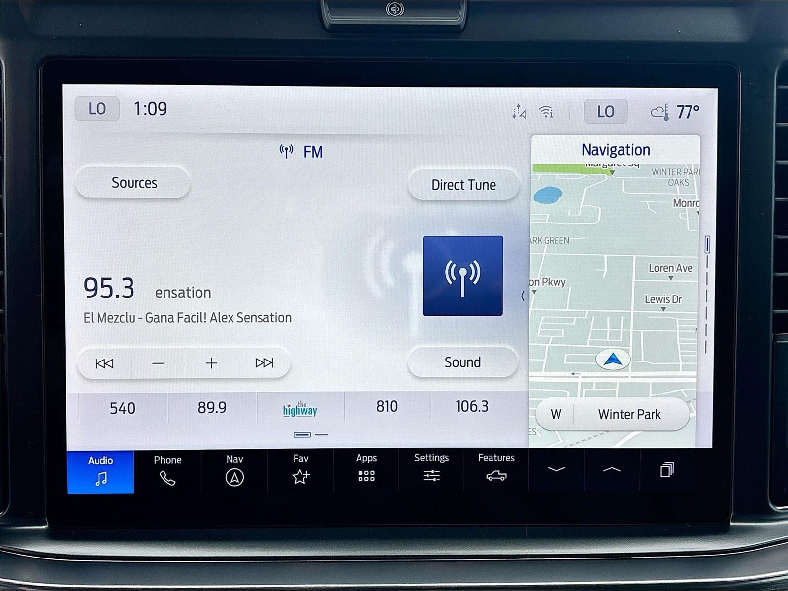 2025 Ford Super Duty F-250 LARIAT SRW Black Widow