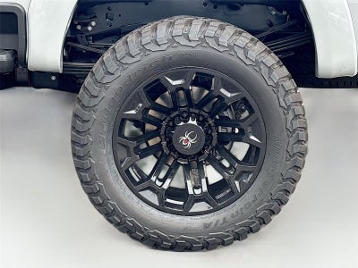 2025 Ford Super Duty F-250 LARIAT SRW Black Widow