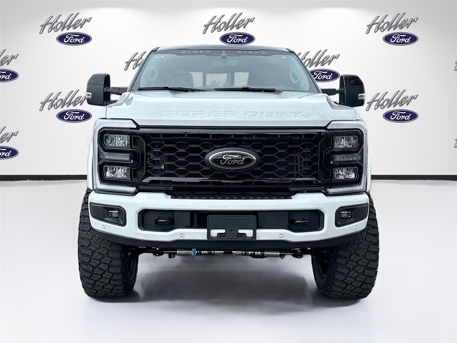 2025 Ford Super Duty F-250 LARIAT SRW Black Widow