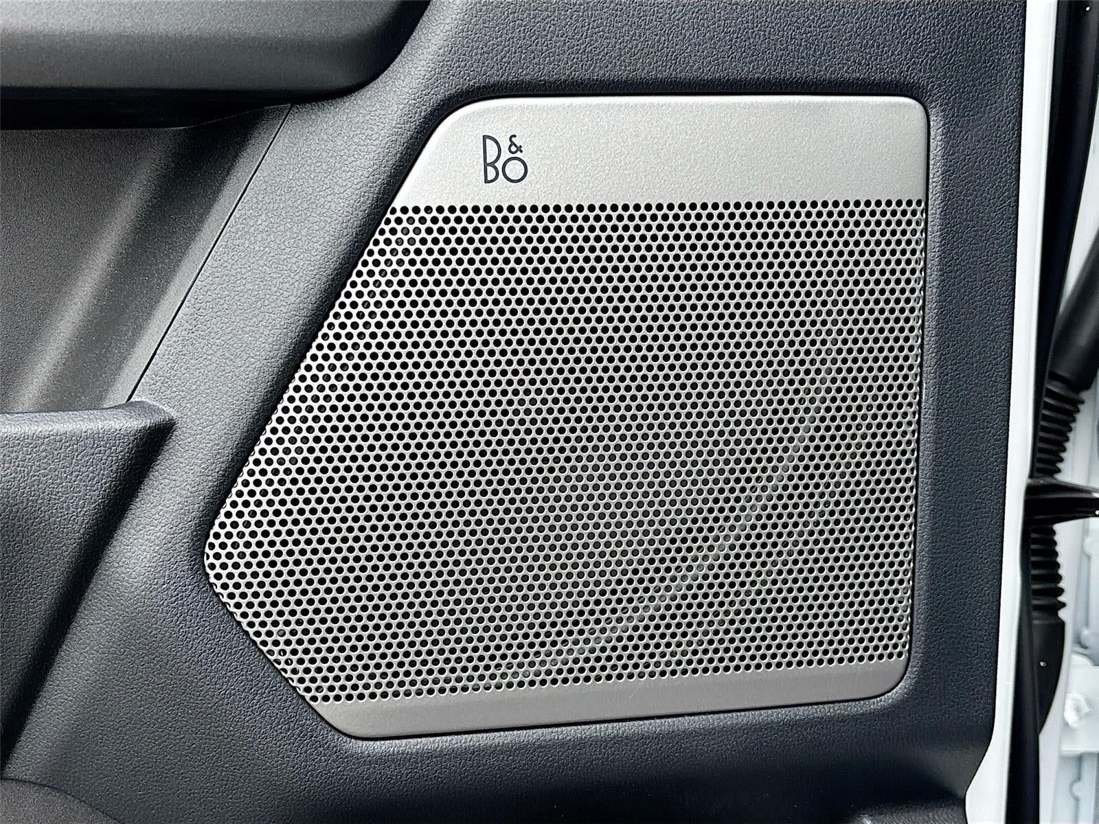 2025 Ford Super Duty F-250 LARIAT SRW Black Widow