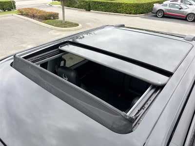 2025 Ford Super Duty F-250 LARIAT SRW Black Widow