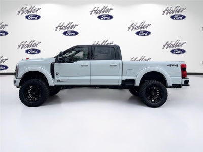 2025 Ford Super Duty F-250 LARIAT SRW Black Widow