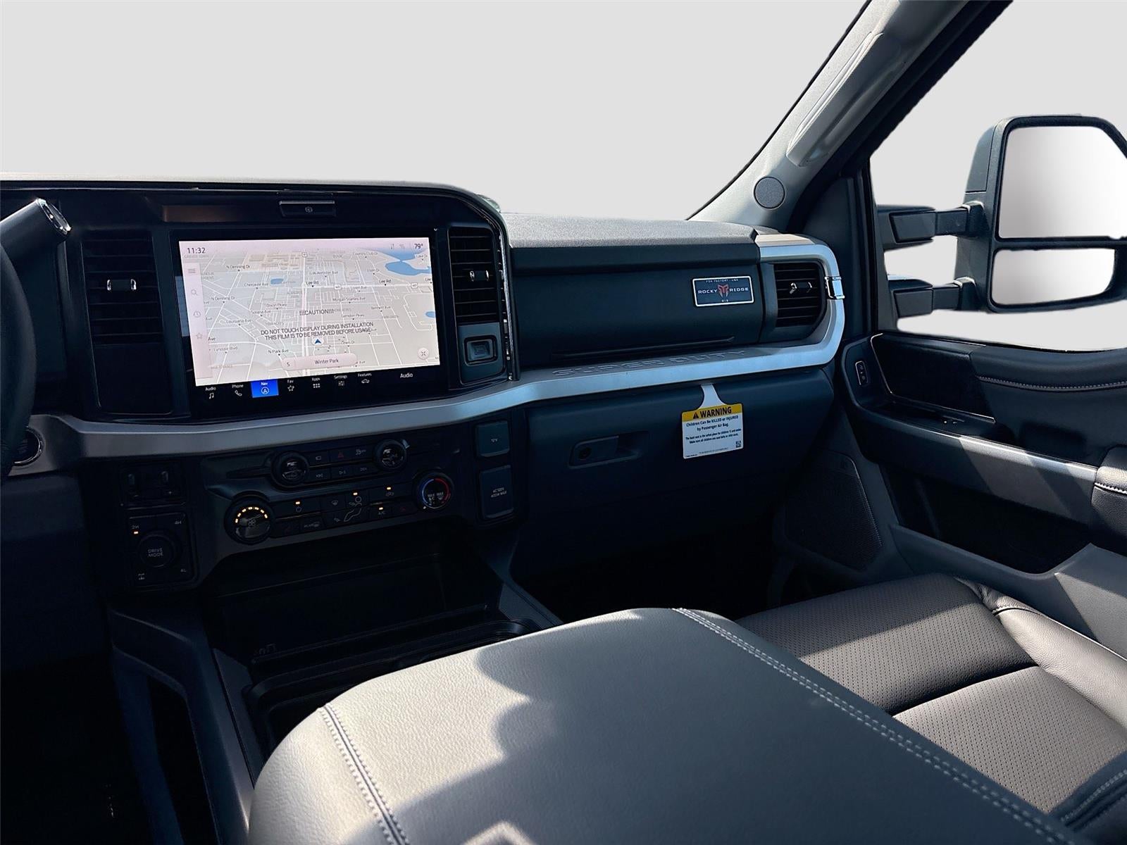 2026 Ford Super Duty F-250 XLT SRW Black Widow