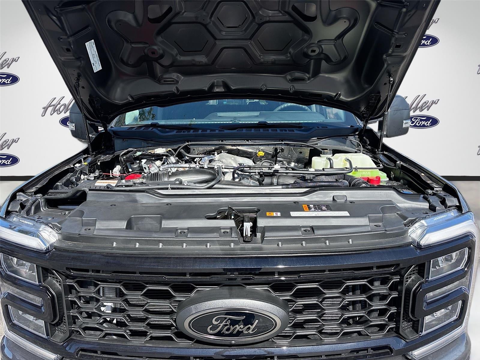 2026 Ford Super Duty F-250 XLT SRW Black Widow