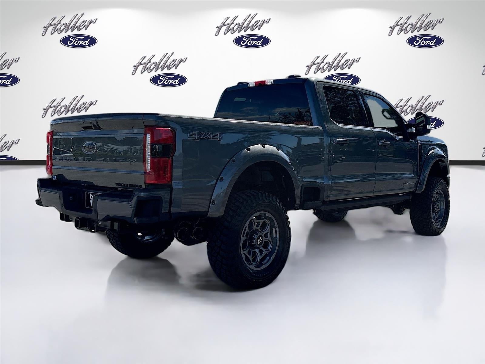 2026 Ford Super Duty F-250 XLT SRW Black Widow