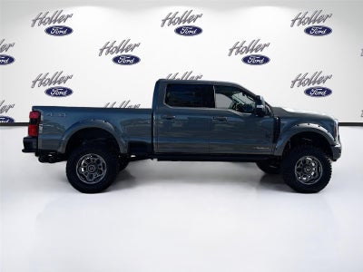 2026 Ford Super Duty F-250 XLT SRW Black Widow