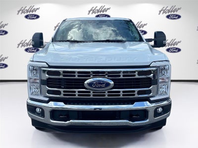 2026 Ford Super Duty F-350 SRW XLT