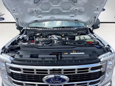 2026 Ford Super Duty F-350 SRW XLT