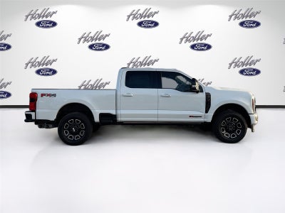 2026 Ford Super Duty F-350 SRW Platinum
