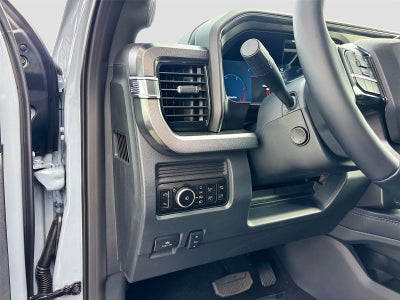 2026 Ford Super Duty F-350 SRW Platinum