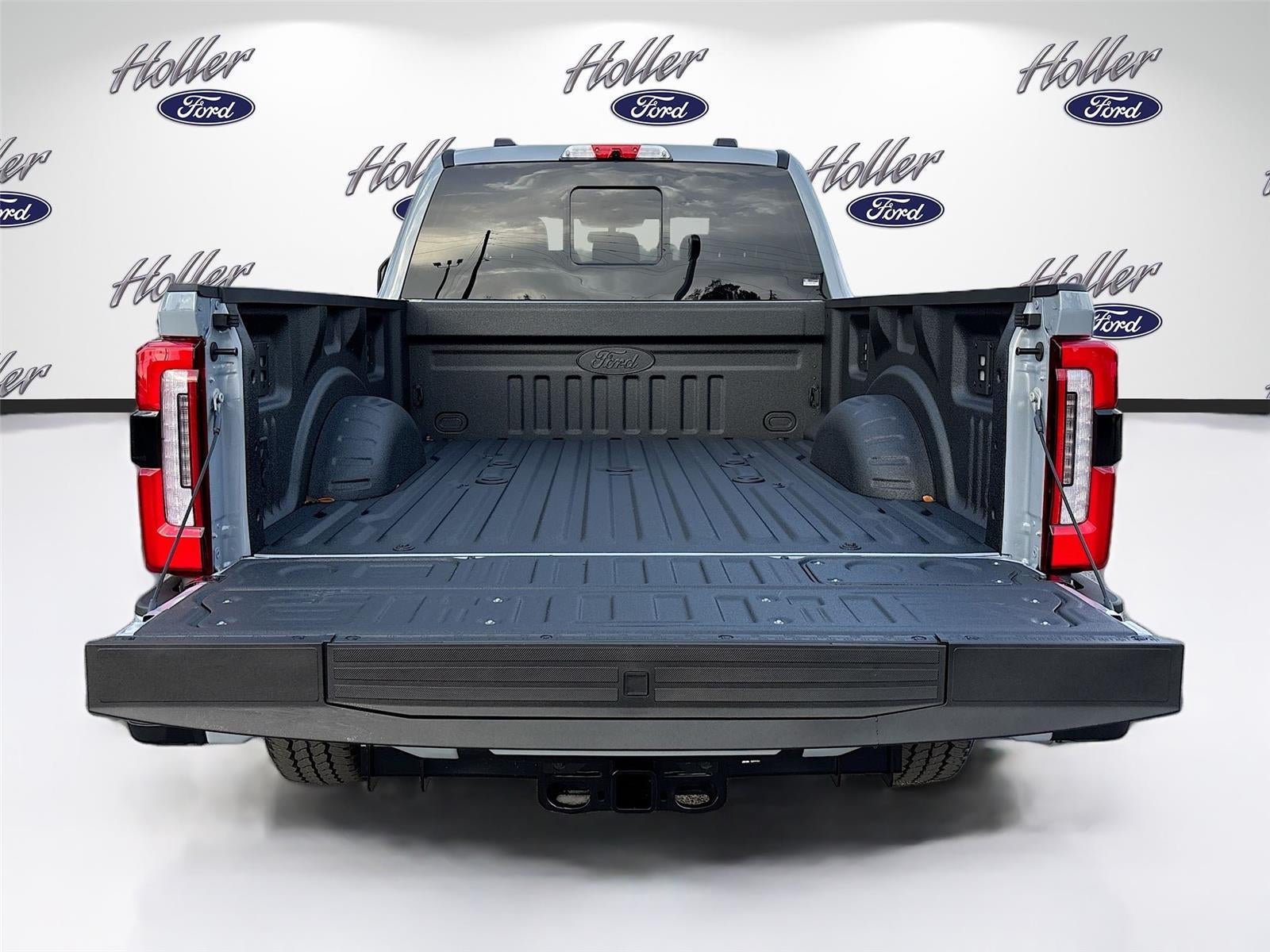 2026 Ford Super Duty F-350 SRW Platinum