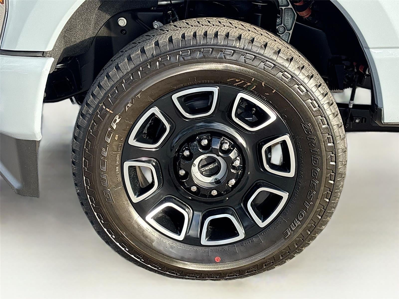 2026 Ford Super Duty F-350 SRW Platinum