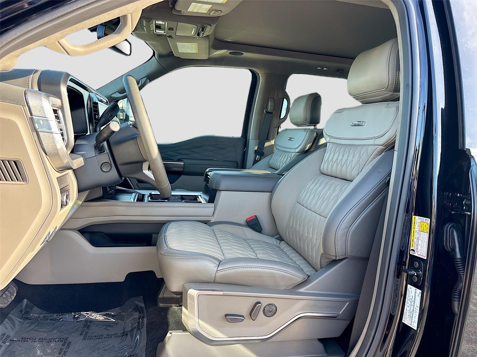 2026 Ford Super Duty F-350 SRW Platinum