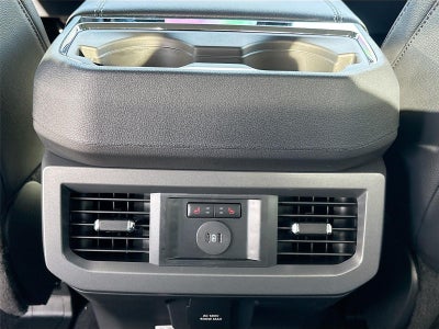 2026 Ford Super Duty F-350 SRW LARIAT