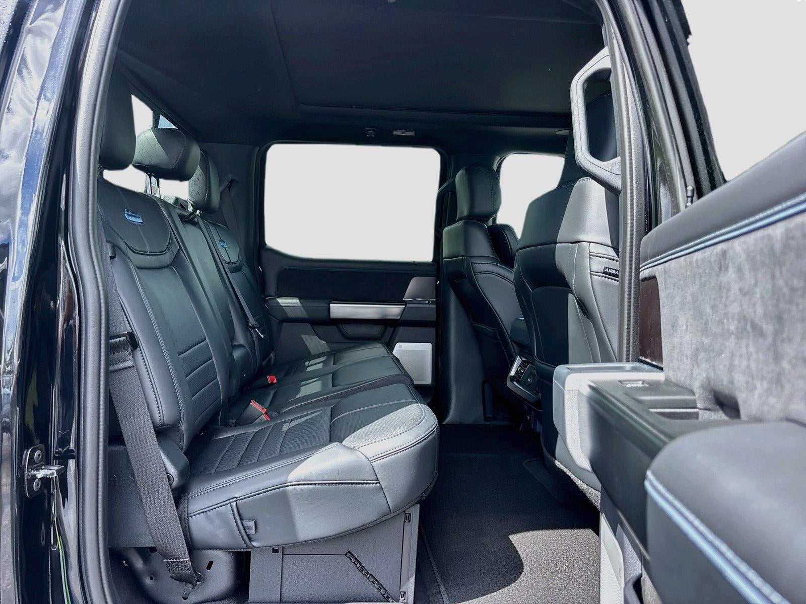 2026 Ford Super Duty F-350 Srw Platinum