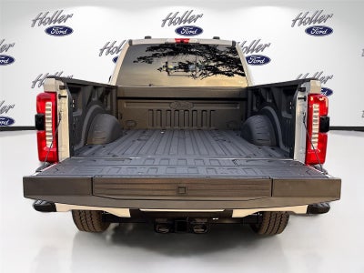 2026 Ford Super Duty F-350 SRW LARIAT