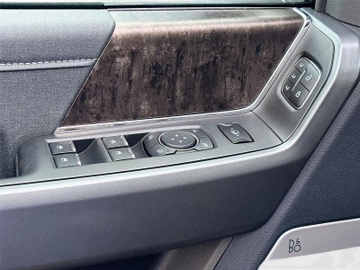 2026 Ford Super Duty F-350 SRW LARIAT