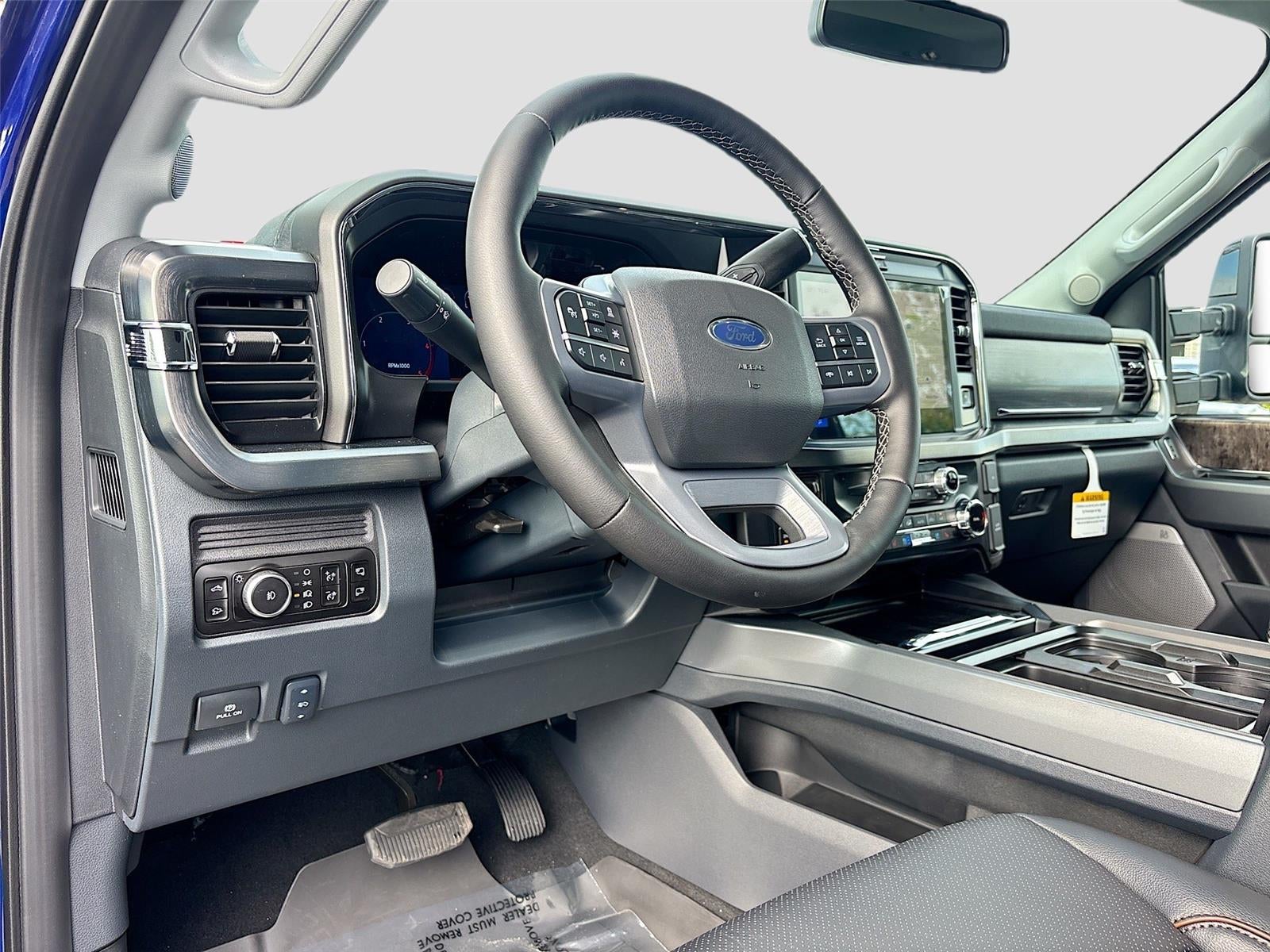 2026 Ford Super Duty F-350 SRW LARIAT