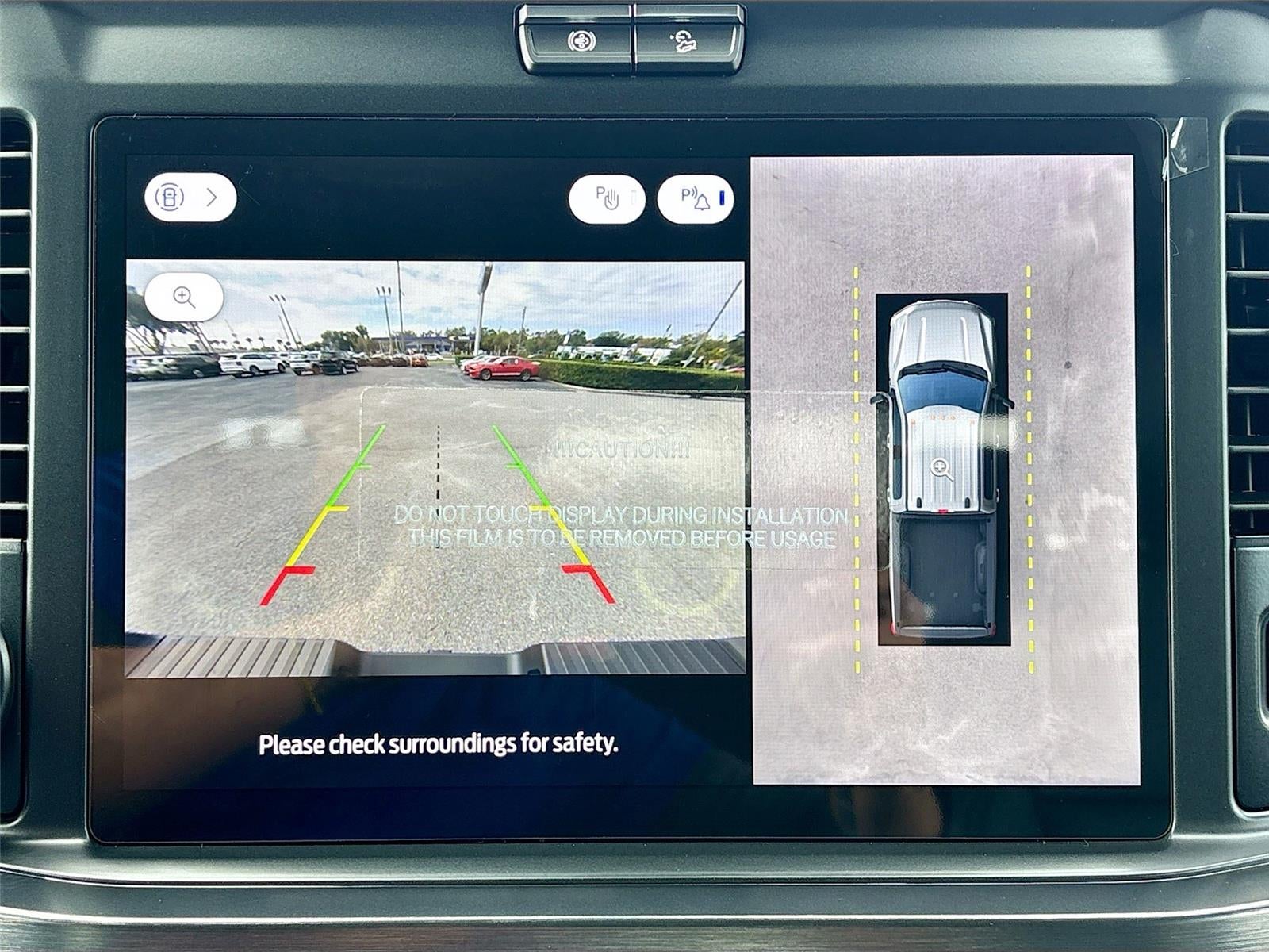 2026 Ford Super Duty F-350 SRW LARIAT