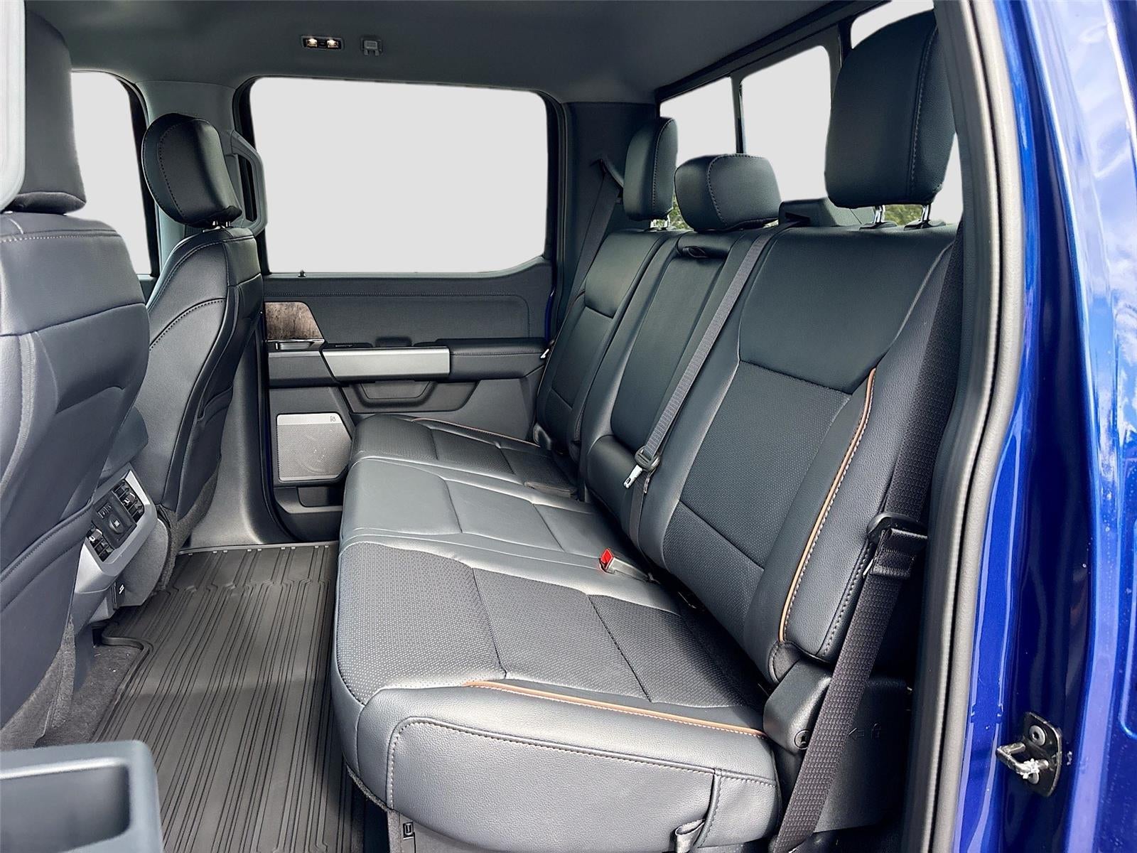 2026 Ford Super Duty F-350 SRW LARIAT