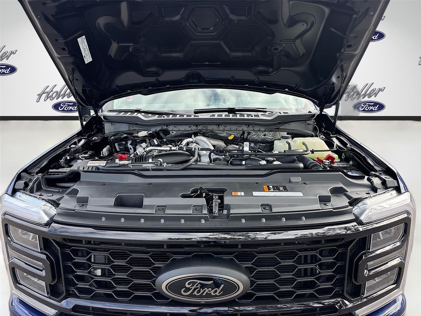 2026 Ford Super Duty F-350 SRW LARIAT