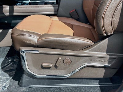 2027 Ford Super Duty F-350 DRW King Ranch