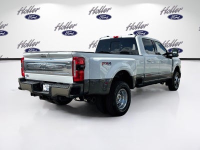 2027 Ford Super Duty F-350 DRW King Ranch