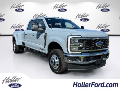 2026 Ford Super Duty F-350 DRW LARIAT
