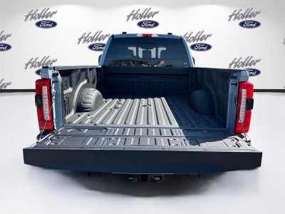 2026 Ford Super Duty F-350 DRW LARIAT
