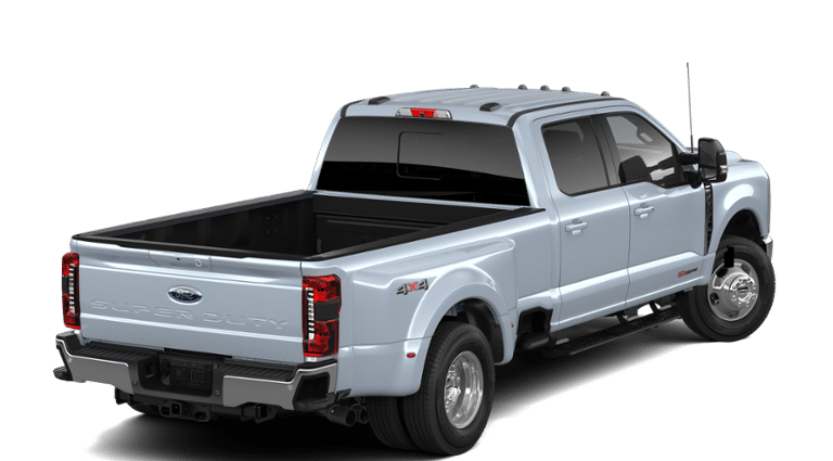 2026 Ford Super Duty F-350 DRW LARIAT