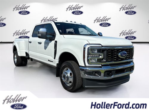 2026 Ford Super Duty F-350 DRW LARIAT