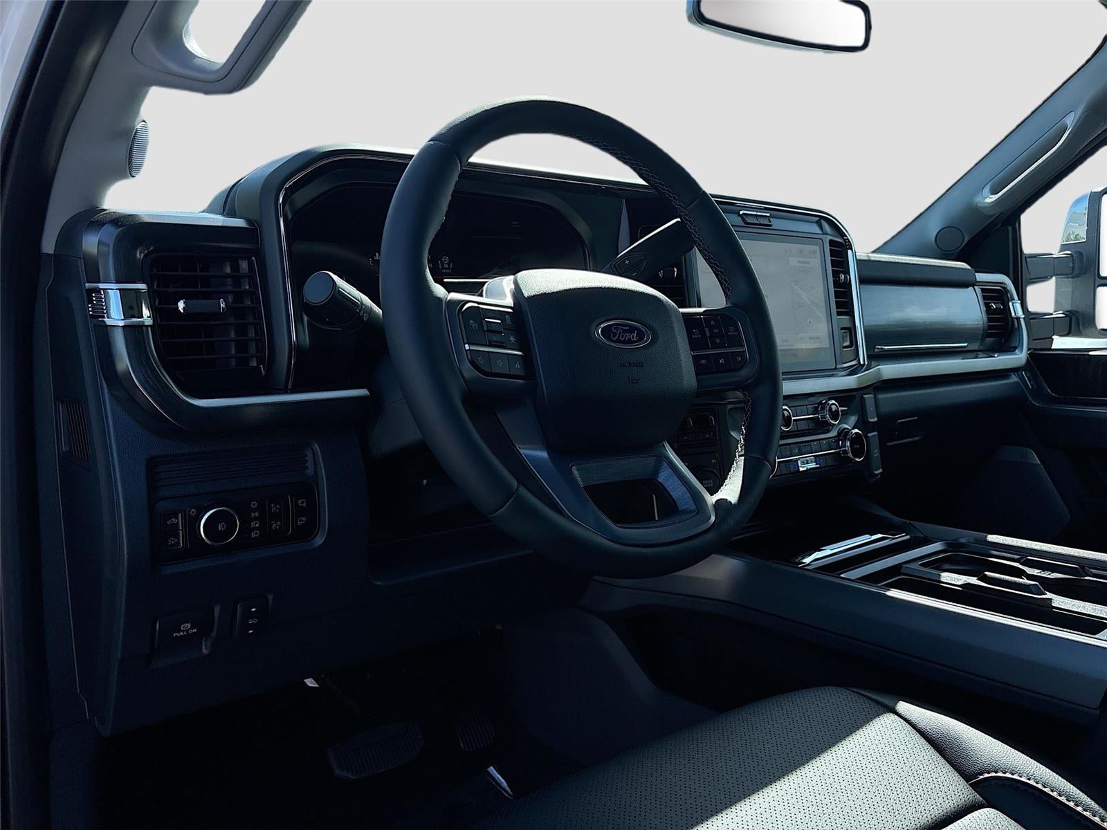 2026 Ford Super Duty F-350 DRW LARIAT