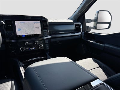 2026 Ford Super Duty F-350 DRW LARIAT