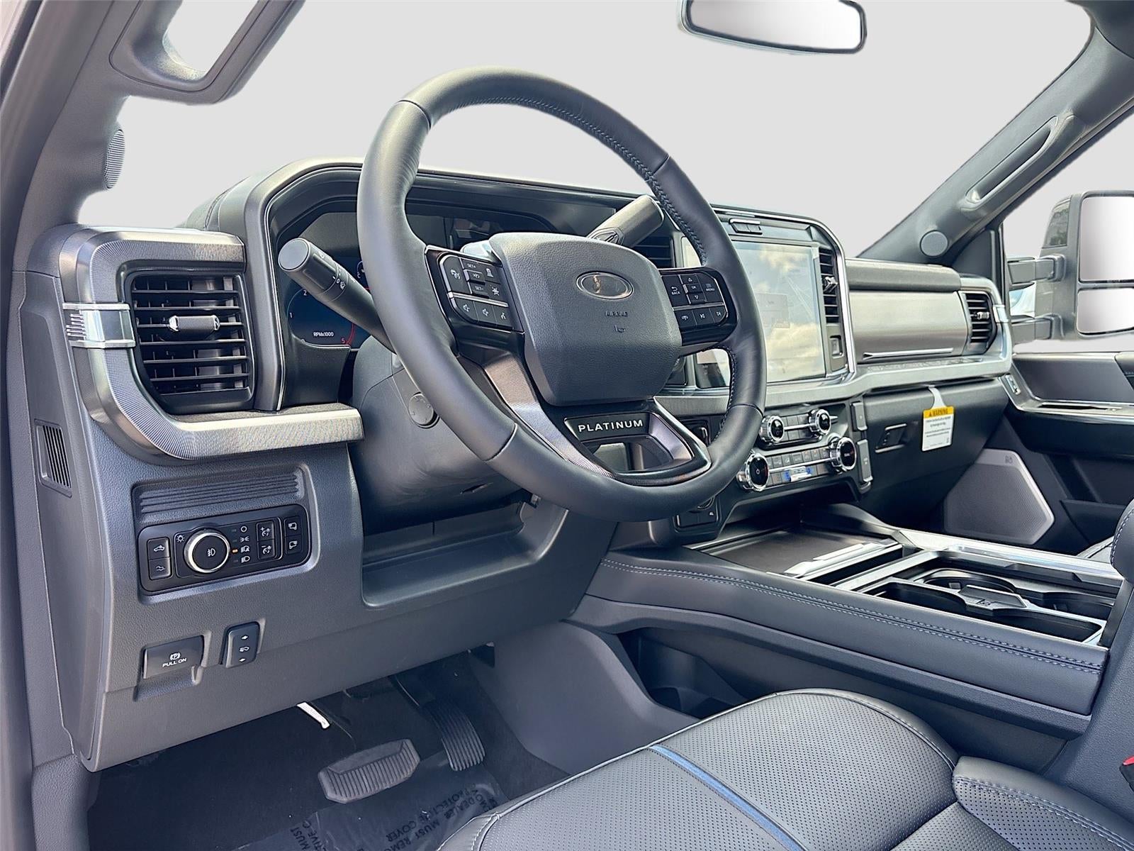 2026 Ford Super Duty F-450 DRW Platinum