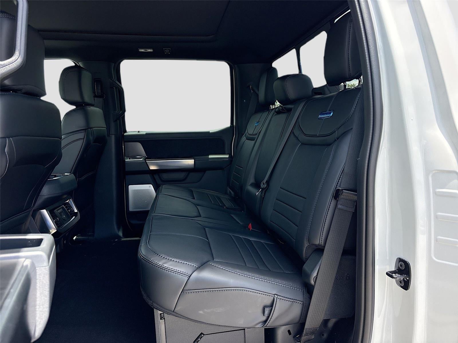 2026 Ford Super Duty F-450 DRW Platinum