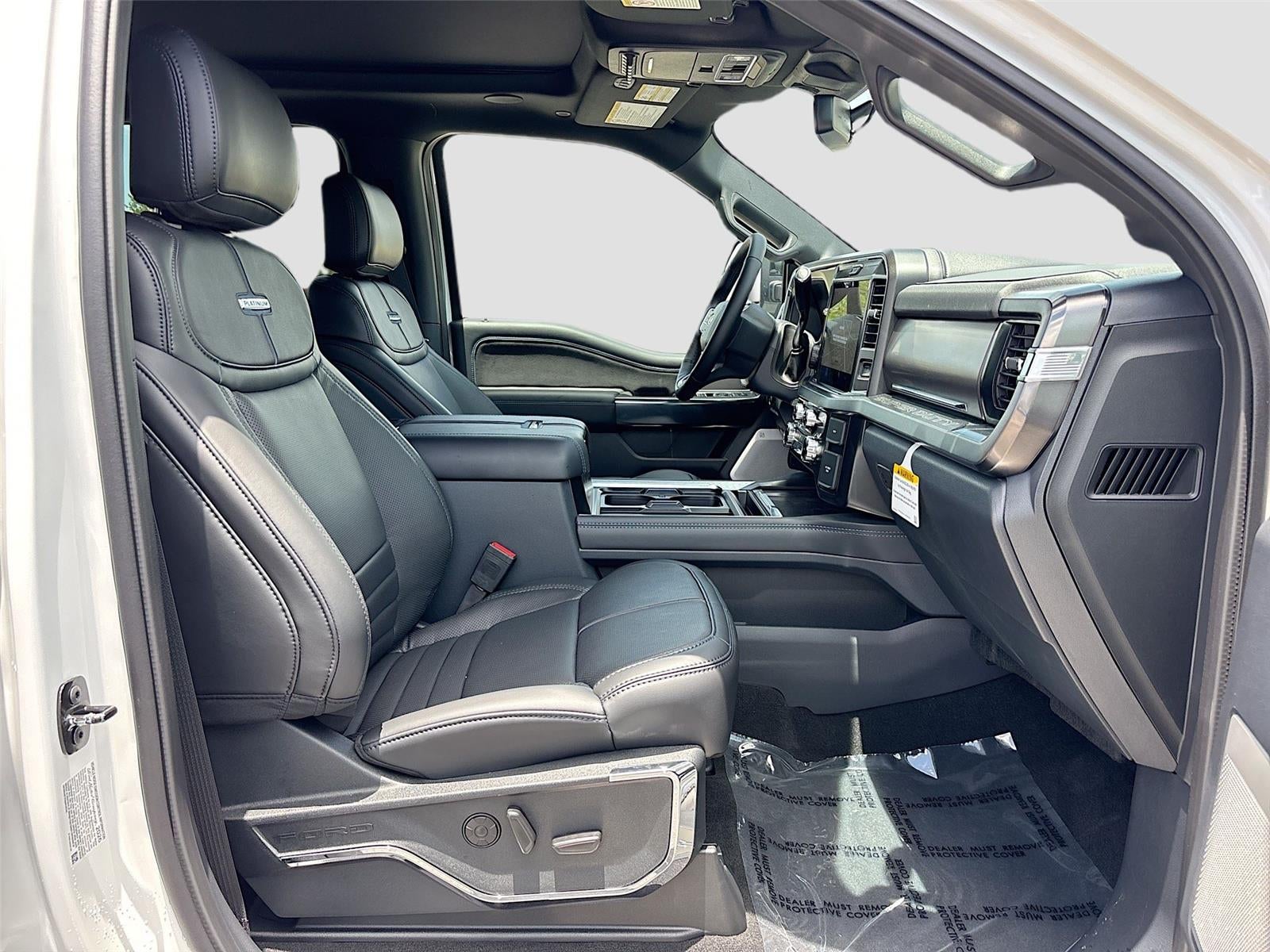 2026 Ford Super Duty F-450 DRW Platinum