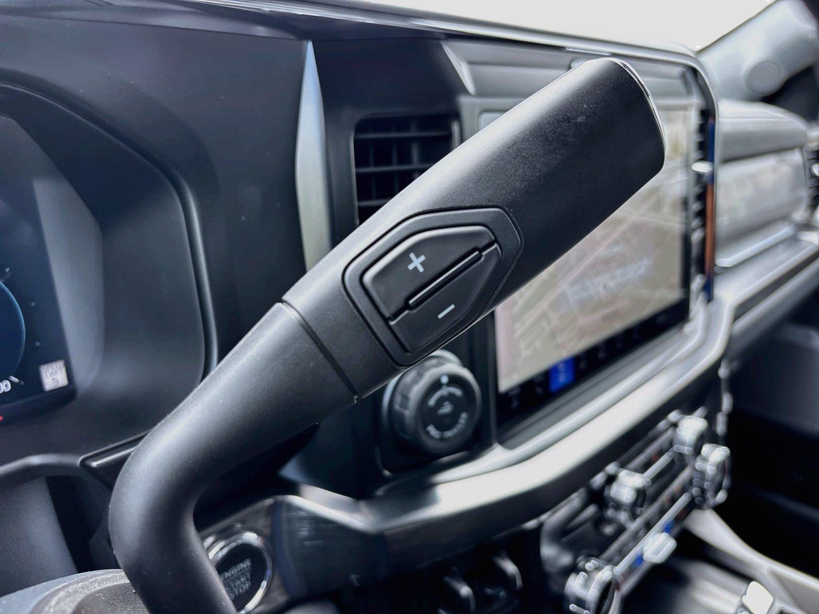 2027 Ford Super Duty F-450 DRW LARIAT