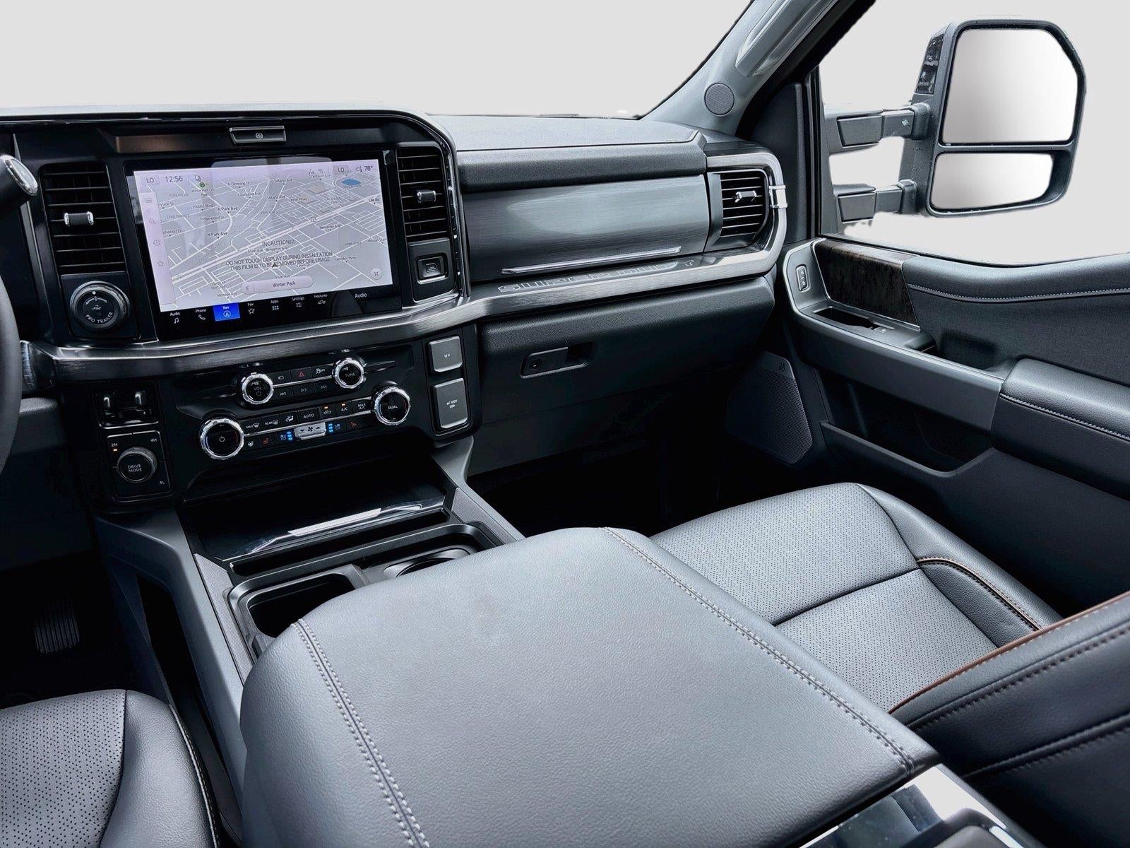 2027 Ford Super Duty F-450 DRW LARIAT