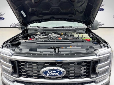 2027 Ford Super Duty F-450 DRW LARIAT