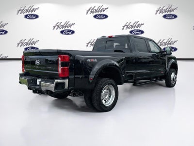 2027 Ford Super Duty F-450 DRW LARIAT