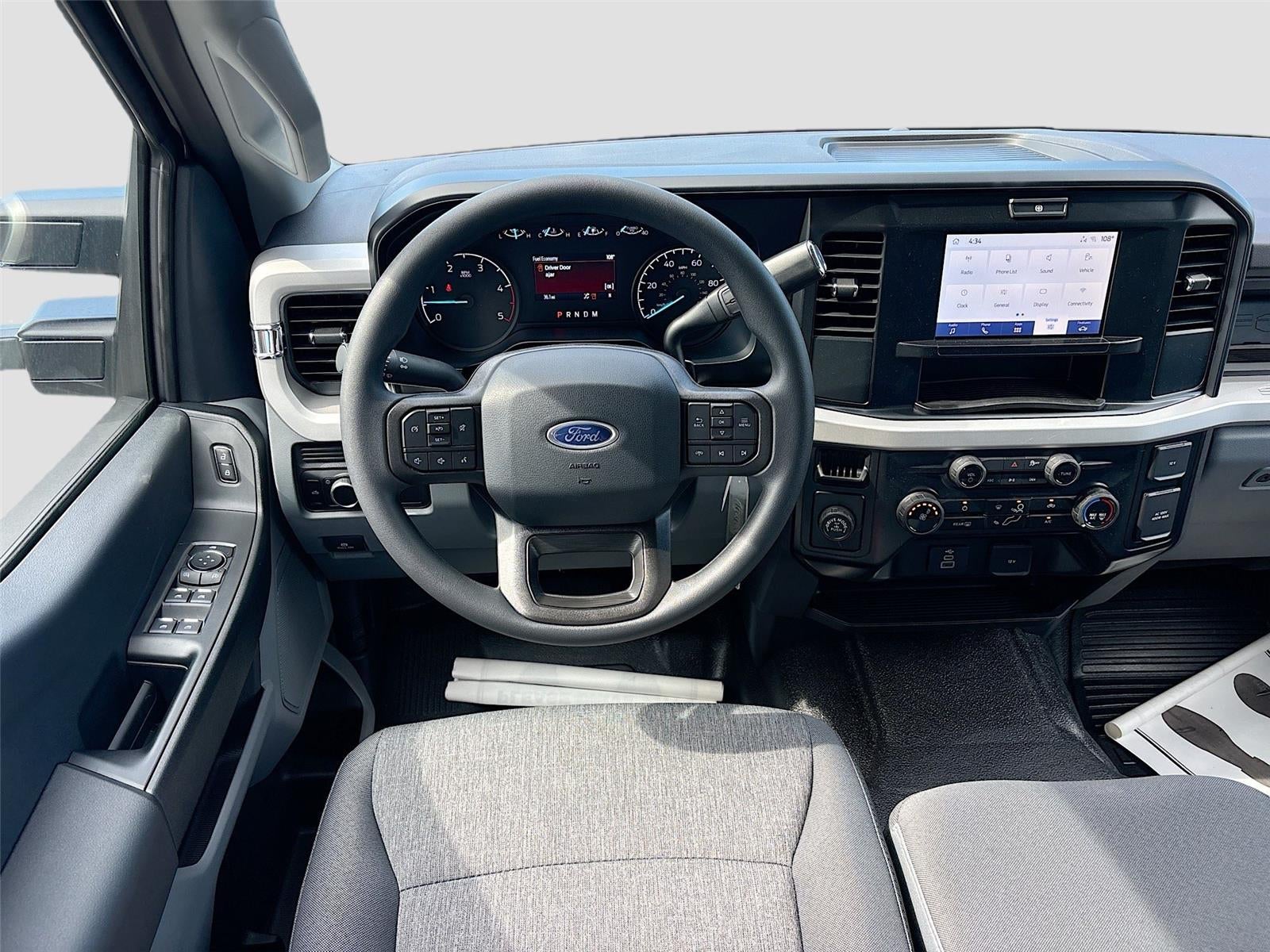 2025 Ford Super Duty F-250 SRW XL