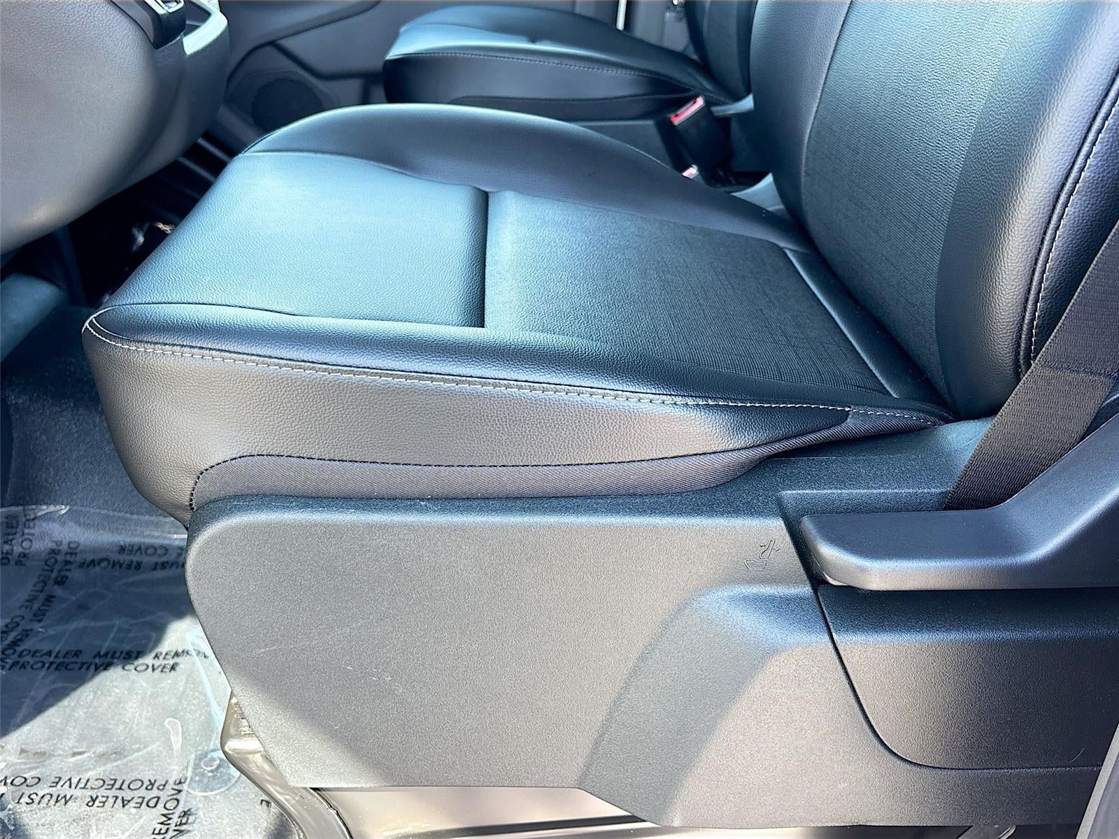 2026 Ford Transit Cargo Van T-250 148" Med Rf 9150 GVWR RWD